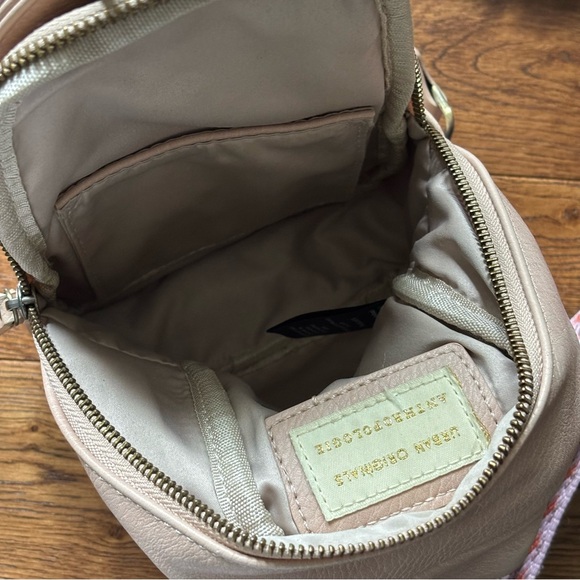 Urban Originals / Anthropologie Liberty Sling Bag in Taupe/Pink - Picture 8 of 10